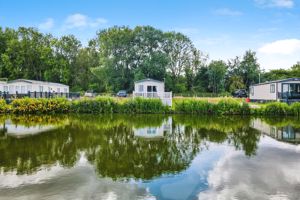 Photo 14- click for photo gallery